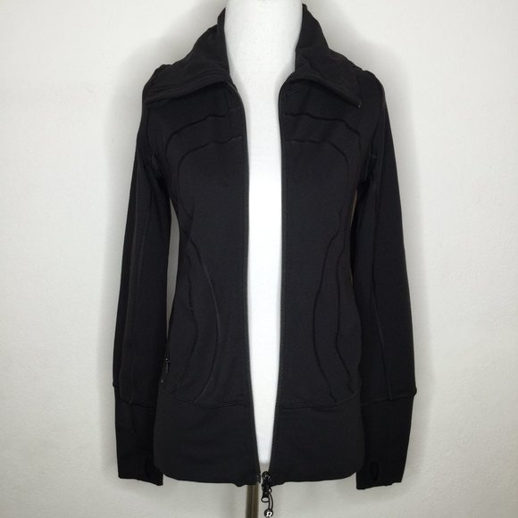 lululemon athletica Jackets & Blazers - Lululemon Black  hoodie Jacket sz 4